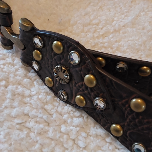 🌺 Like New Brown Leather & Studded Western Belt - Picture 3 of 14